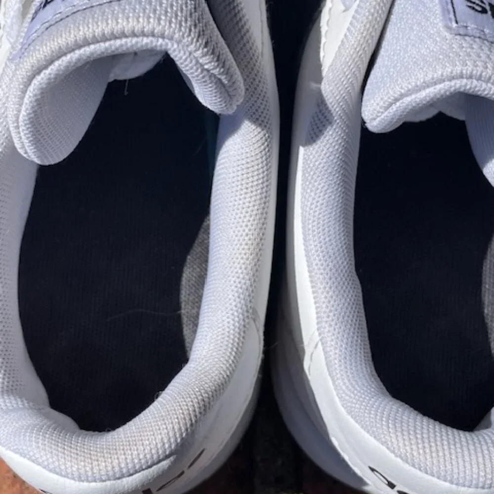 ADIDAS Grand Court 2 Youth Boys/Girls WHITE/BLACK STRIPES CLOUDFOAM Sneakers - Picture 4 of 7